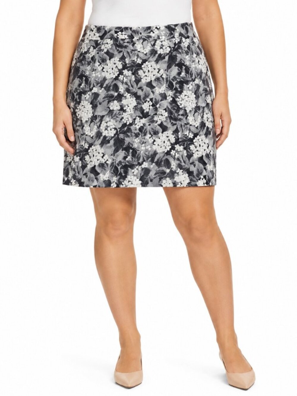 Talbots Woman Petites Floral Skort Gray White Plus Size 22WP Classic Career